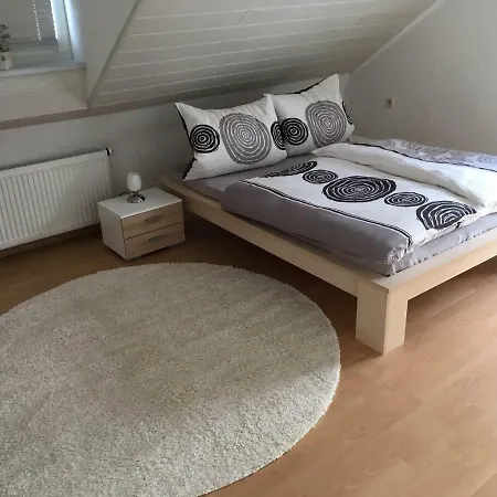 Zur Burgmauer Apartamento